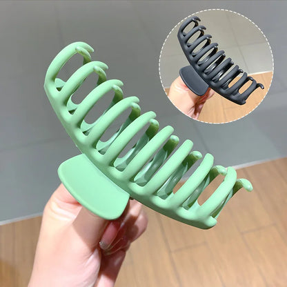 Lustraus Matte Claws – Elegant Oversized Hair Clips